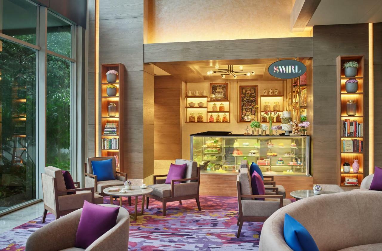 Vivanta Kolkata Em Bypass Εξωτερικό φωτογραφία The Swirl Lounge at the airport